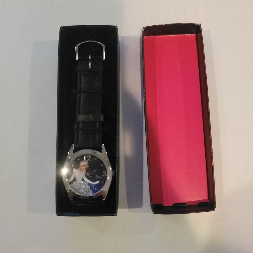 New Disney Avon Cinderella Watch